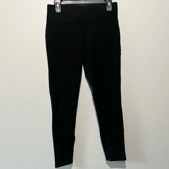 INC- Black Sleek Cropped Pants/Leggings Size 8 - Picture 2 of 4